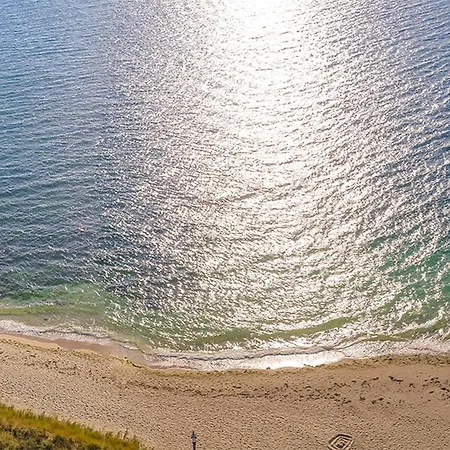 2 Pieces En Rez-de-jardin A 300m Des Plages Et Commerces - - Fr-1-349-183 Larmor-Plage